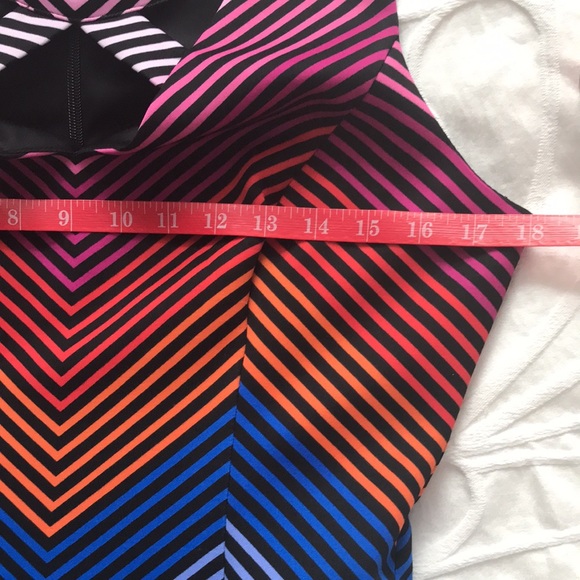 Guess | Women’s cutout bodycon midi dress, size 12, excellent condition - Picture 9 of 11